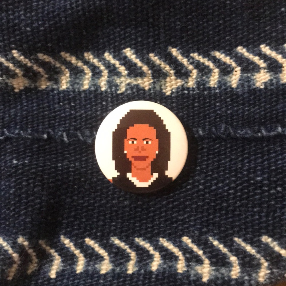 Michelle Obama pin